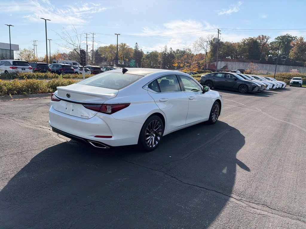 Certified 2024 Lexus ES 350 Ultra Luxury FWD image 30
