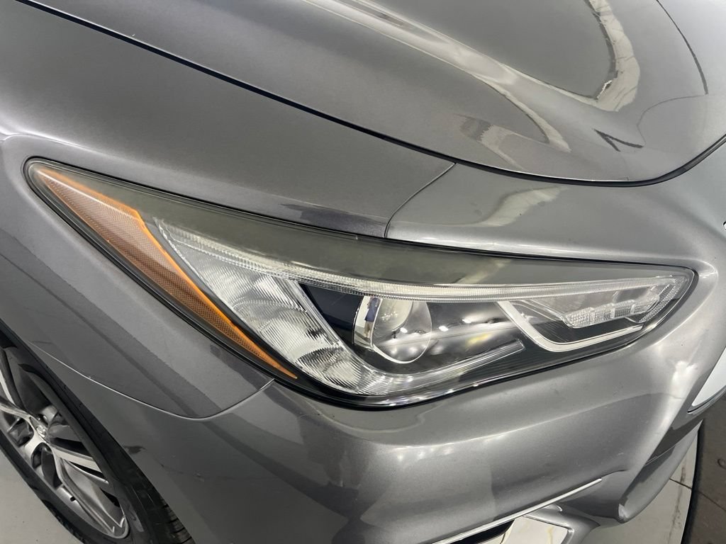 Used 2017 INFINITI QX60 Luxe w/ Premium Package AWD/4WD image 35