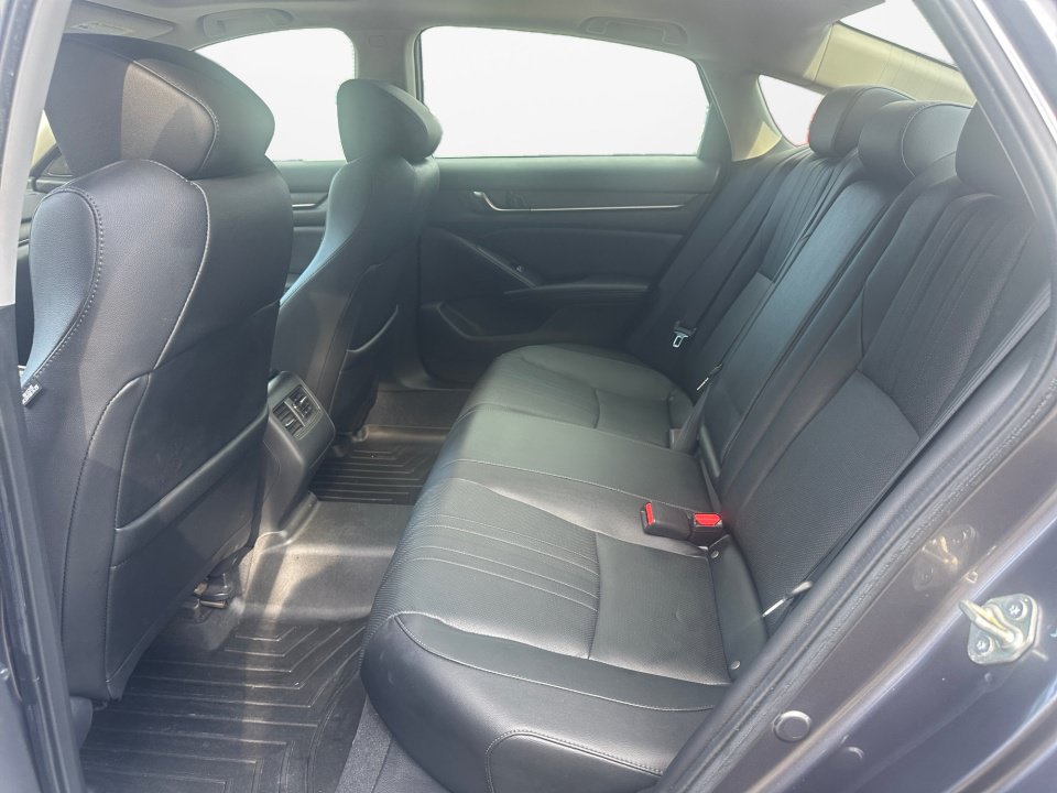 Used 2020 Honda Accord EX-L image 15