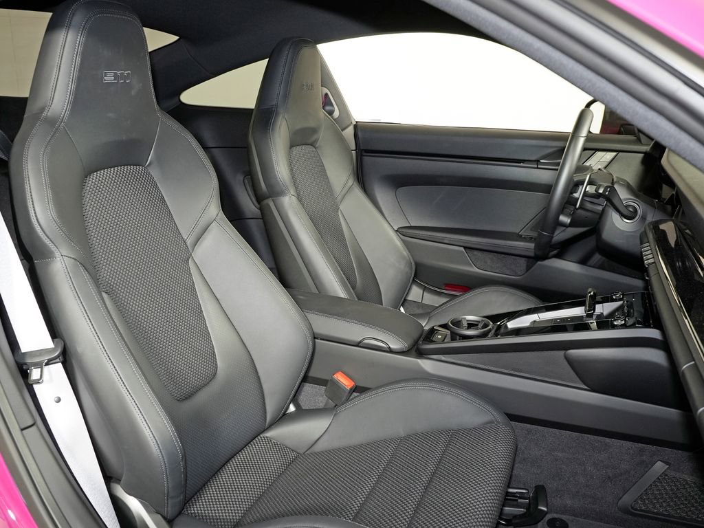 Certified 2024 Porsche 911 Carrera T RWD image 41