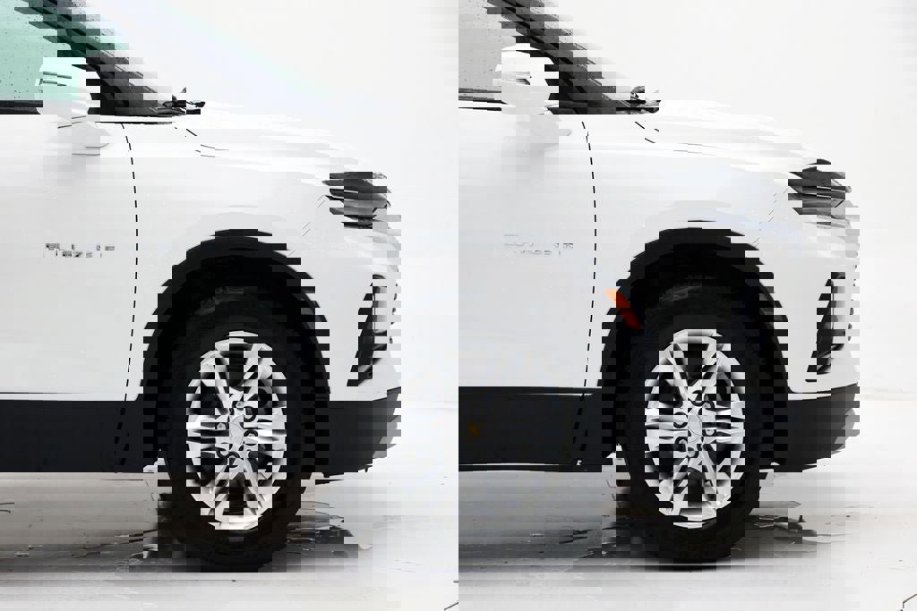 Used 2019 Chevrolet Blazer LT image 4