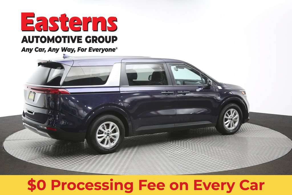 Used 2024 Kia Carnival LX FWD image 44