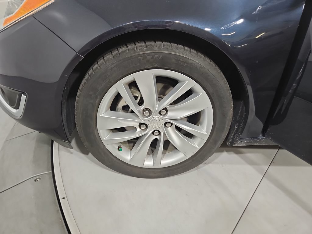 Used 2014 Buick Regal FWD image 26