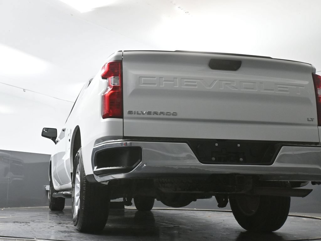 Used 2025 Chevrolet Silverado 1500 LT w/ Work Truck Package AWD/4WD image 32