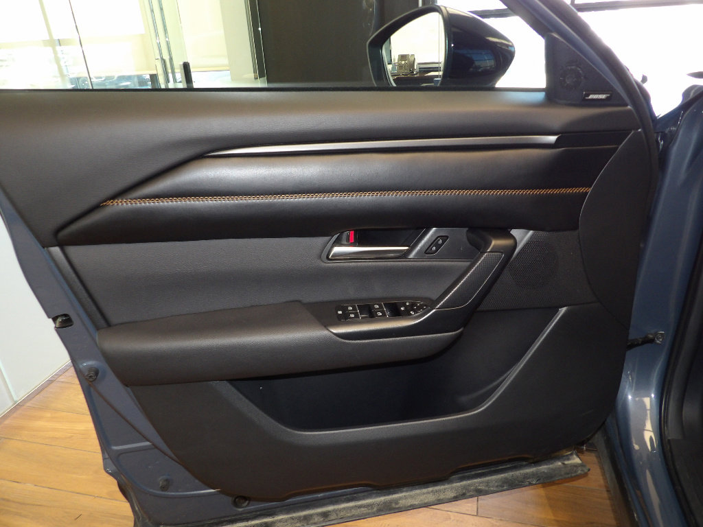 Certified 2025 MAZDA CX-50 AWD 2.5 S w/ Premium Plus Pkg image 24
