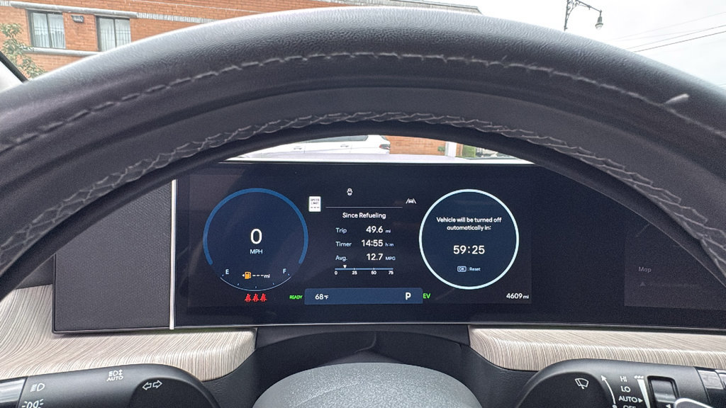 Used 2025 Hyundai Sonata Limited FWD image 17