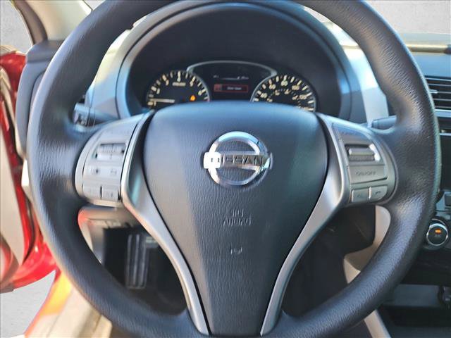Used 2015 Nissan Altima 2.5 S w/ Power Driver Seat Package FWD image 12