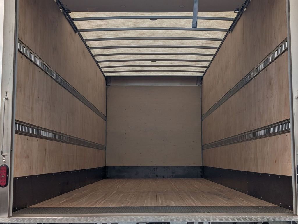 New 2025 Ford F750 2WD Regular Cab Super Duty image 19