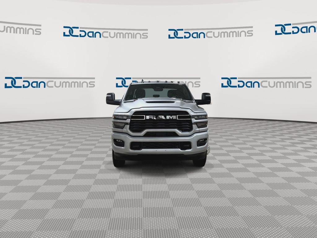 New 2026 RAM 3500 Big Horn AWD/4WD image 3