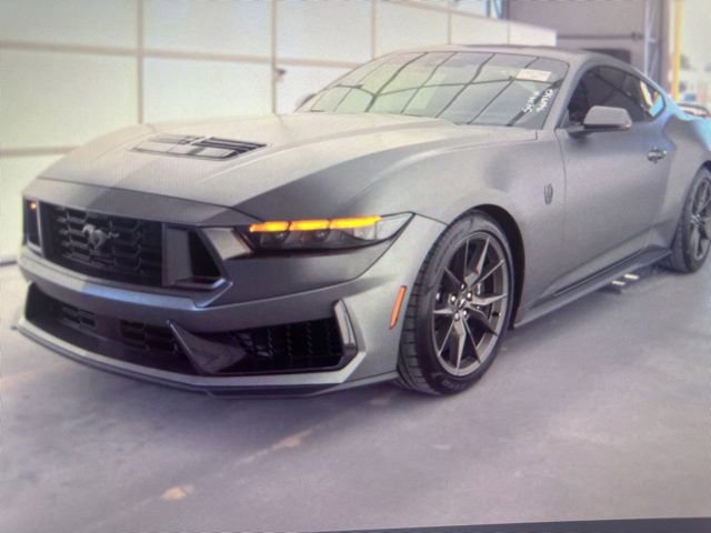 Used 2025 Ford Mustang Dark Horse RWD image 4