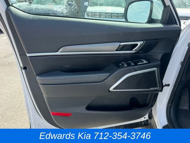 Used 2022 Kia Telluride S image 19