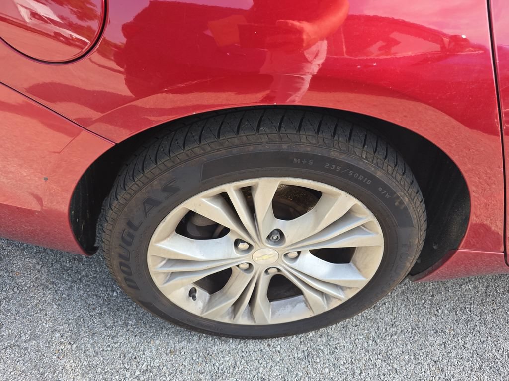 Used 2014 Chevrolet Impala LT w/ Convenience Package FWD image 6