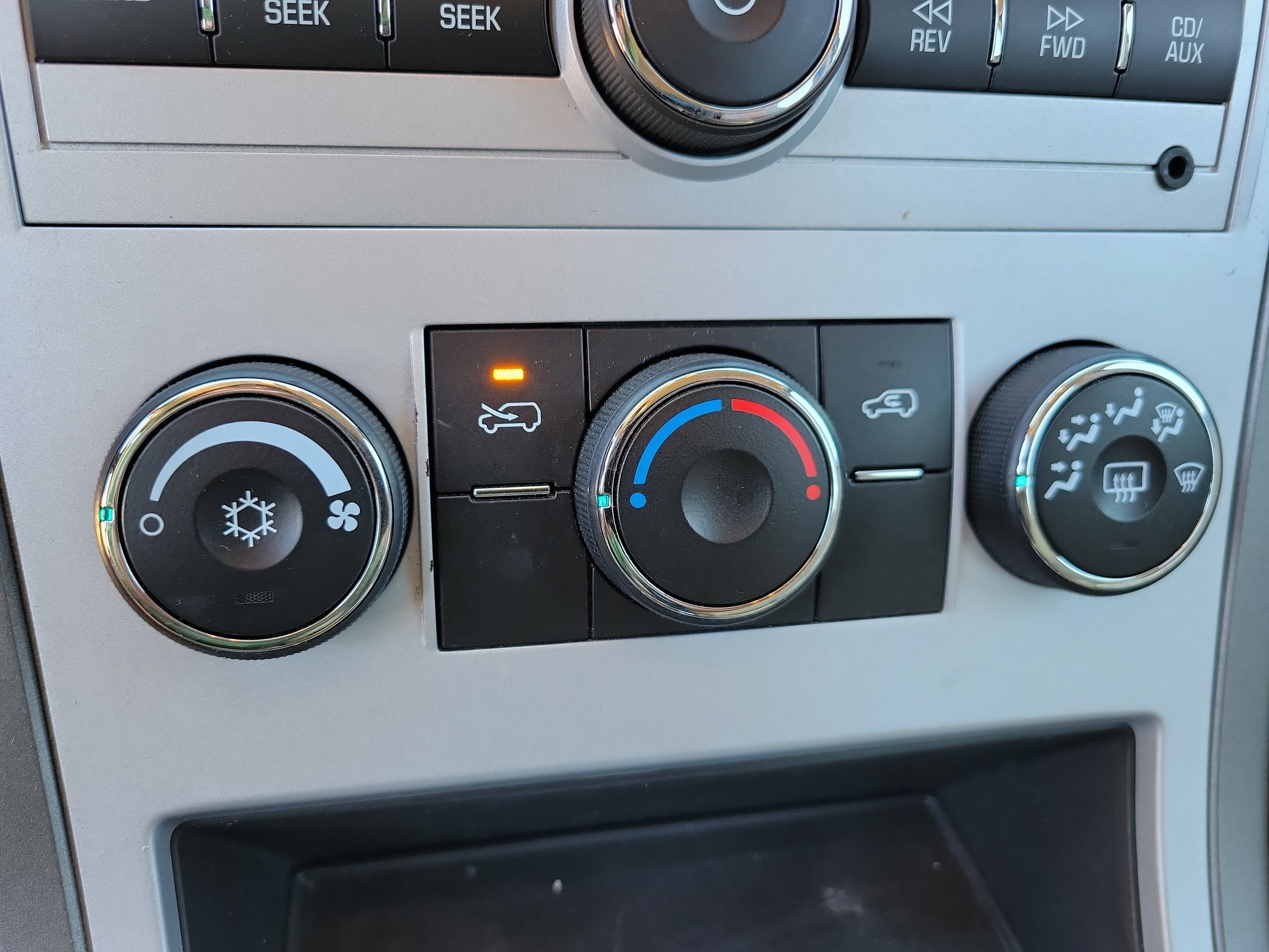 Used 2009 Chevrolet Equinox LS FWD image 16