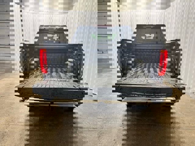 New 2026 GMC Sierra 1500 SLT w/ SLT Premium Package image 19