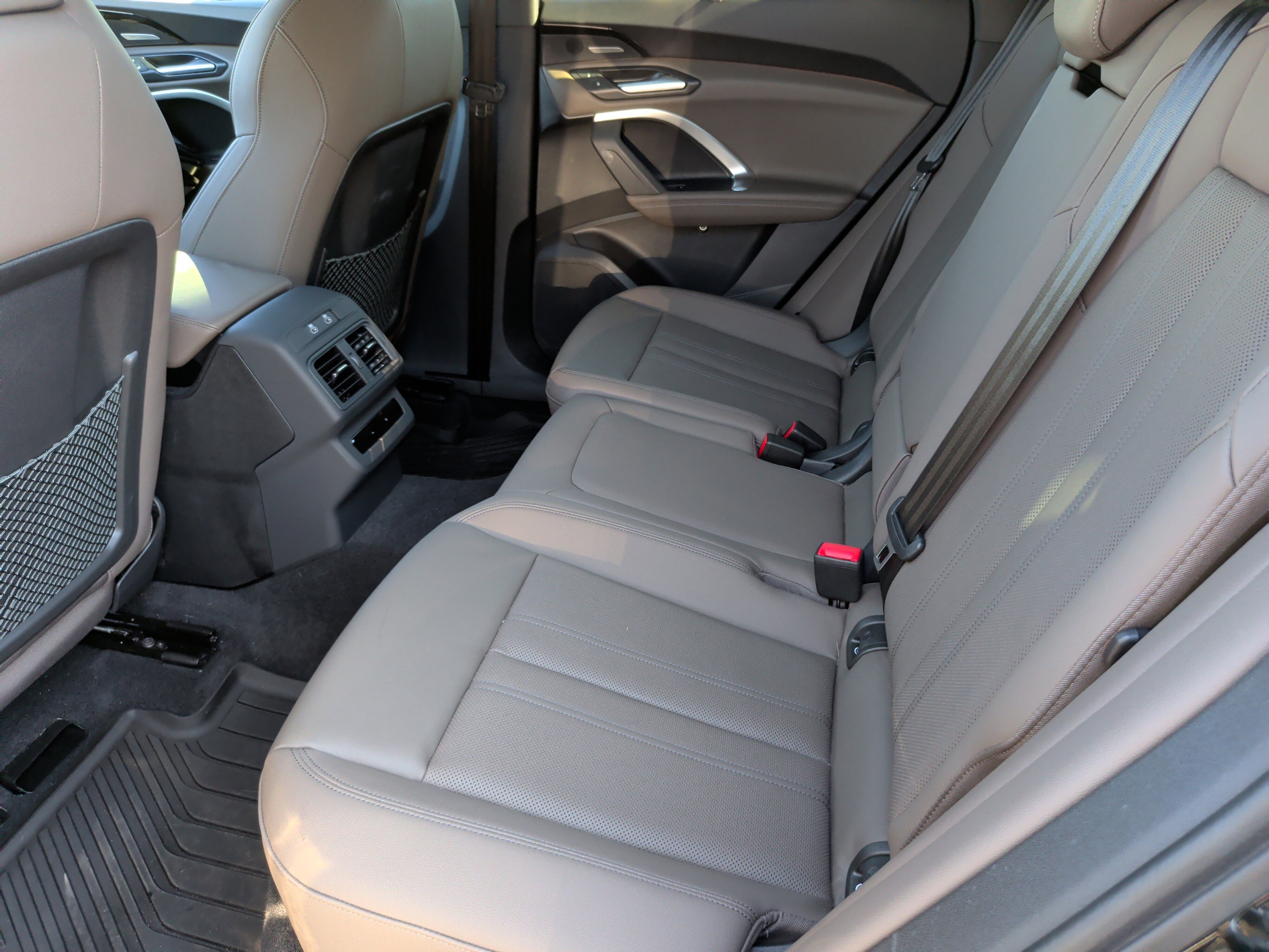 Used 2025 Audi Q5 Premium Plus AWD/4WD image 38