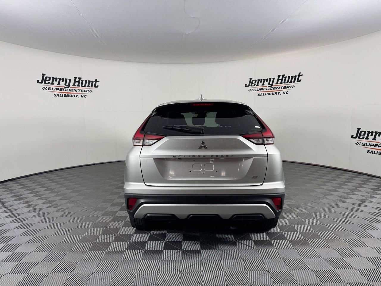 Used 2022 Mitsubishi Eclipse Cross SE image 9