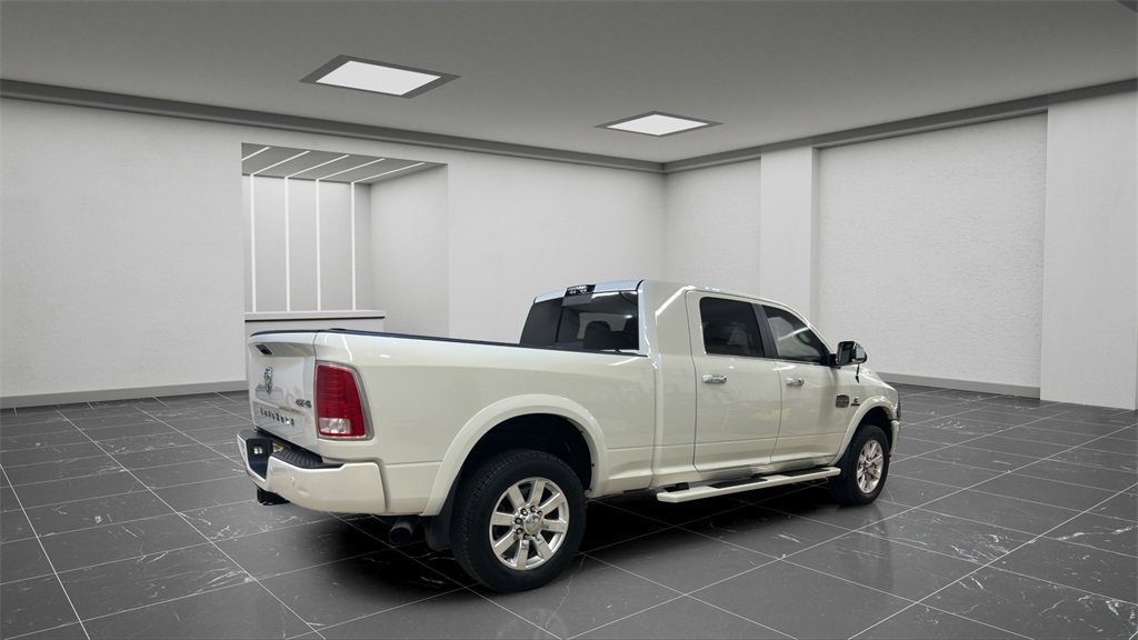 Used 2018 RAM 3500 Laramie Longhorn image 13