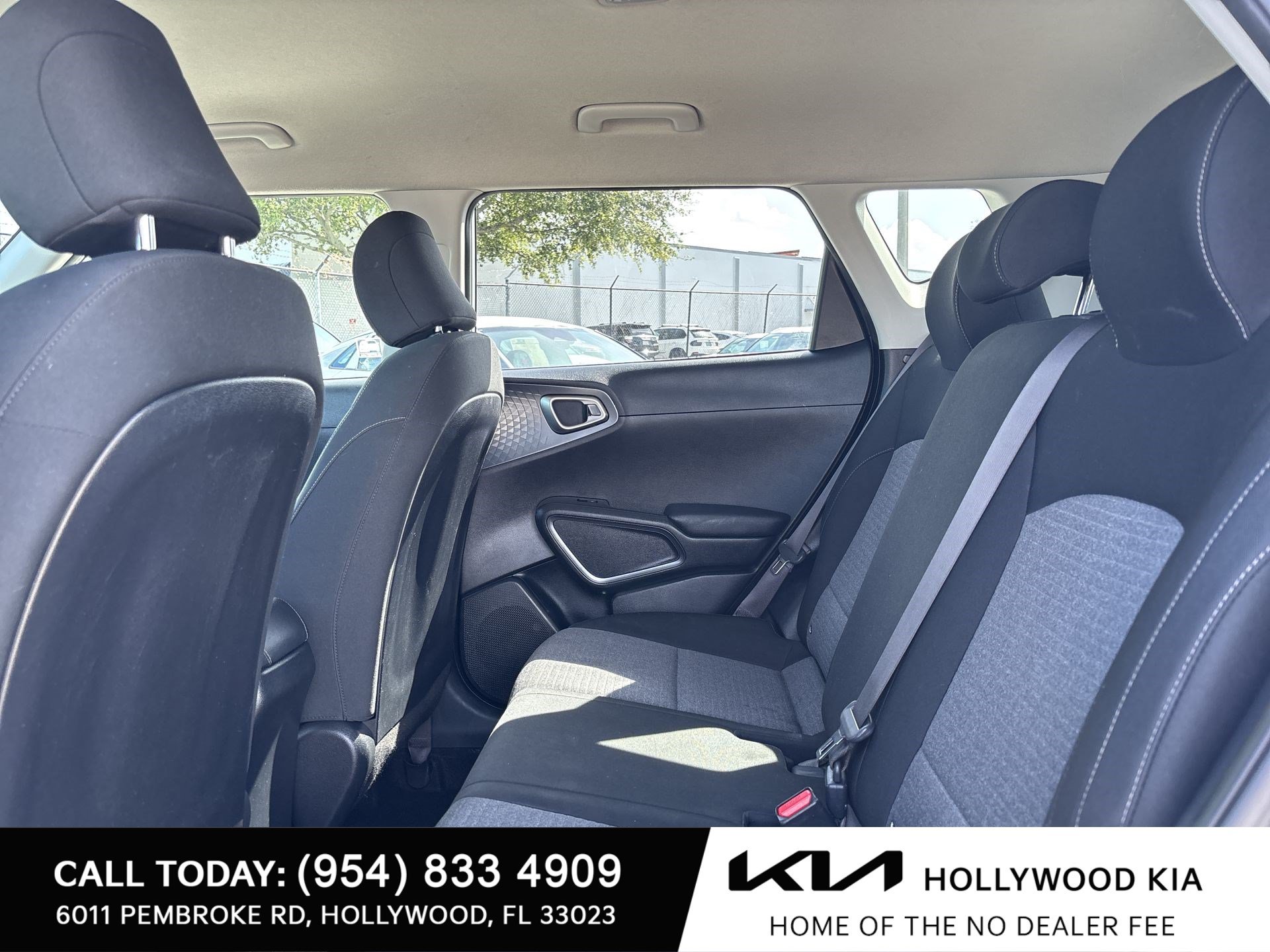 Used 2020 Kia Soul S FWD image 22