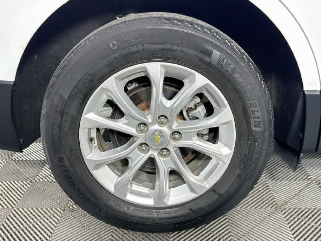 Used 2020 Chevrolet Equinox LT FWD image 30
