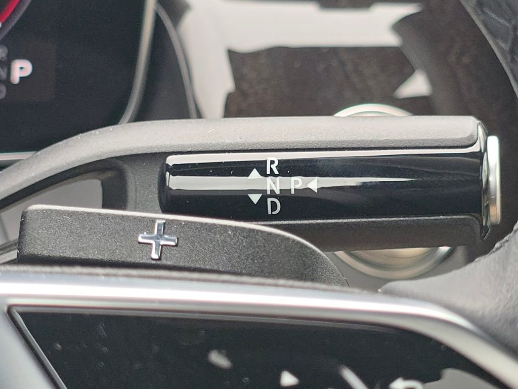 Certified 2025 Mercedes-Benz GLC 350e 4MATIC image 34