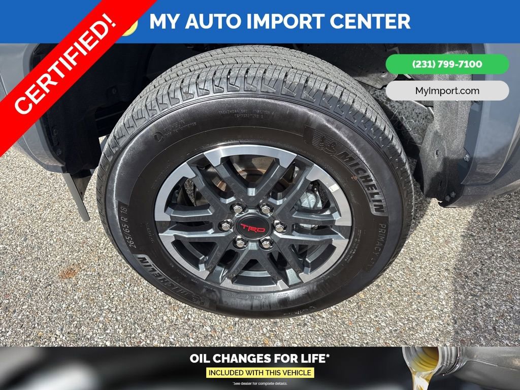 Used 2025 Toyota Tacoma TRD Sport image 9