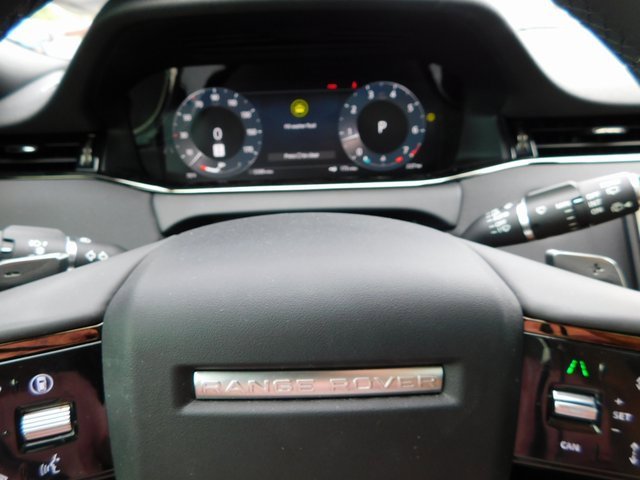 Used 2024 Land Rover Range Rover Evoque Dynamic SE image 33