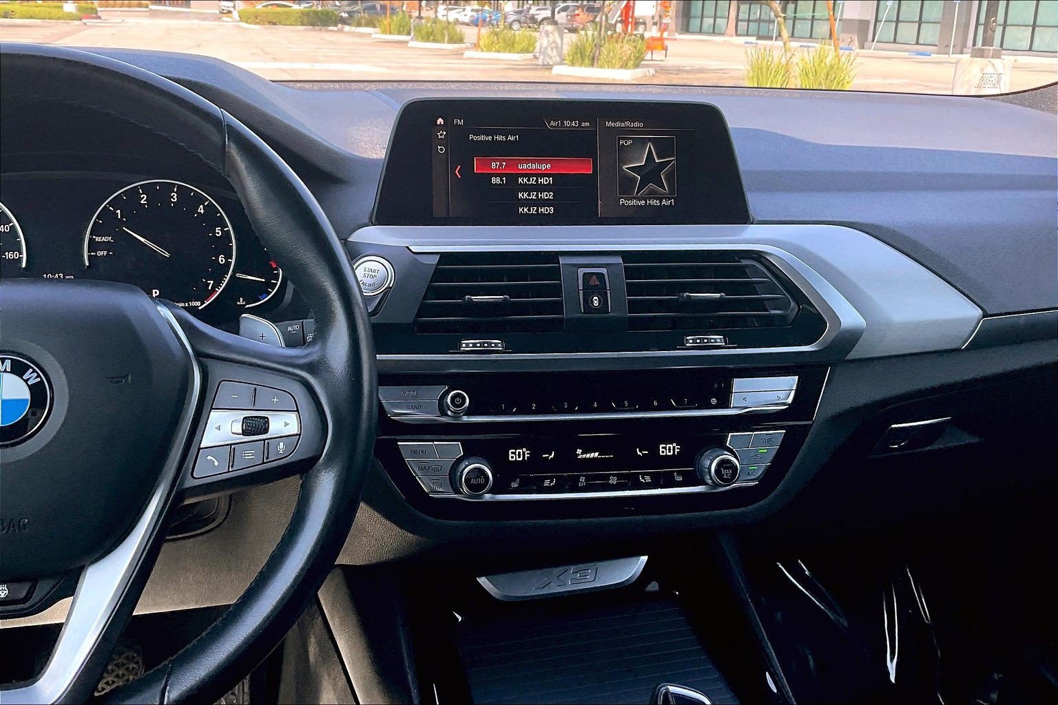 Used 2021 BMW X3 xDrive30i AWD/4WD image 6