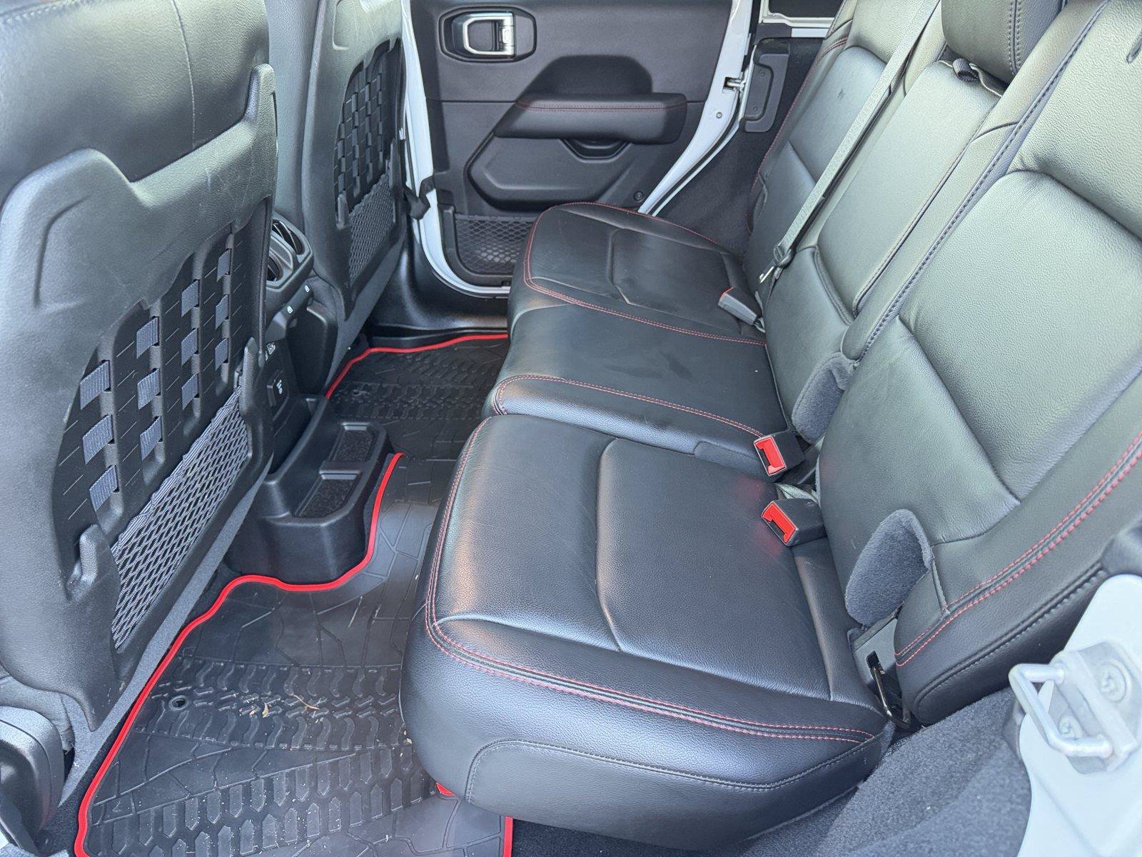Used 2021 Jeep Wrangler Unlimited Rubicon AWD/4WD image 19
