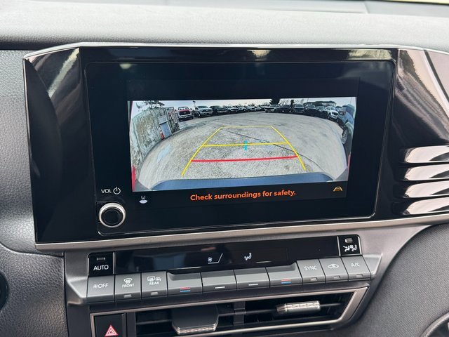 Used 2025 Toyota Camry LE image 24