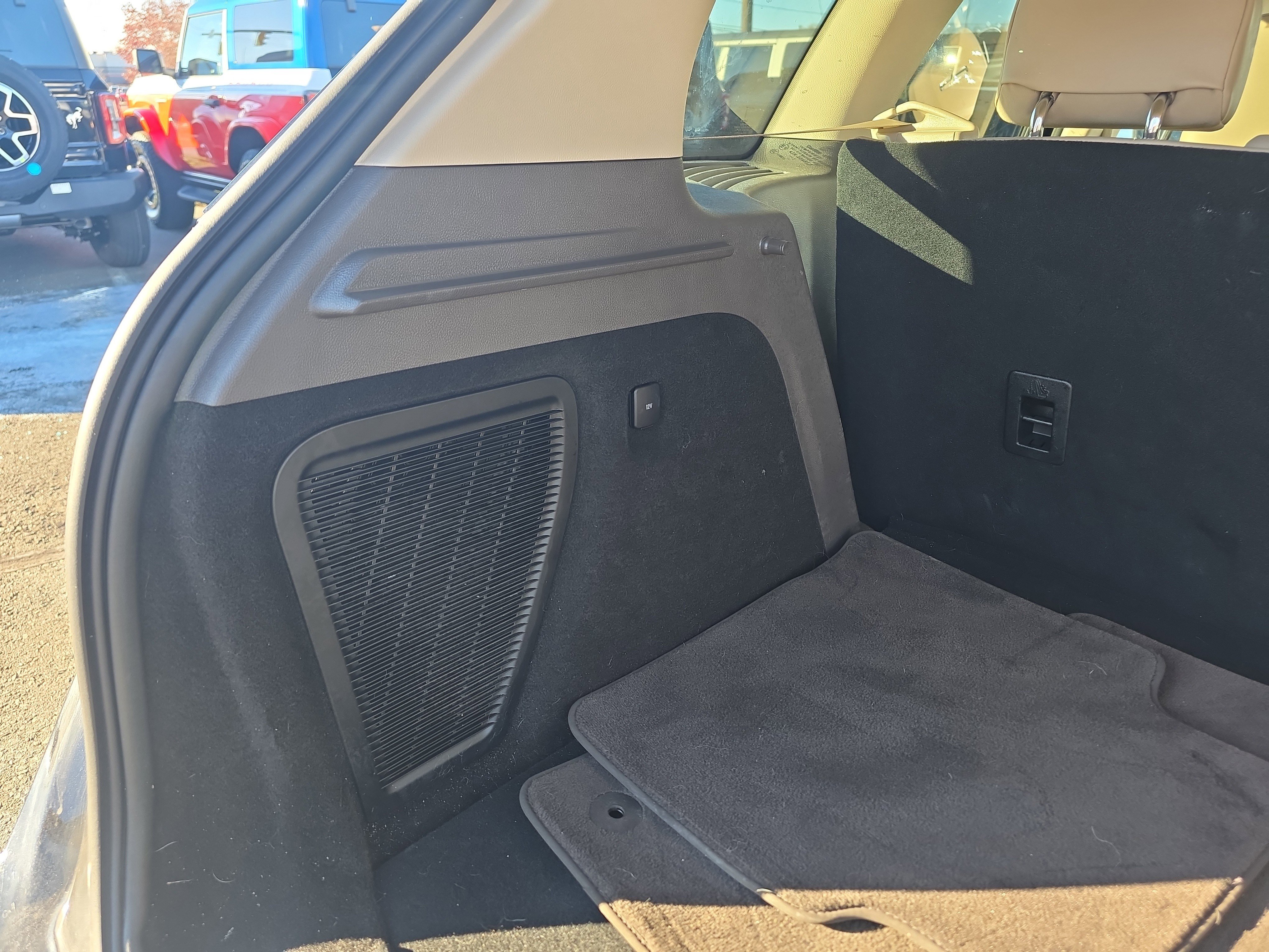 Used 2022 Lincoln Corsair AWD w/ Equipment Group 101A image 20