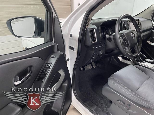 Used 2024 Nissan Frontier SV w/ SV Convenience Package AWD/4WD image 10