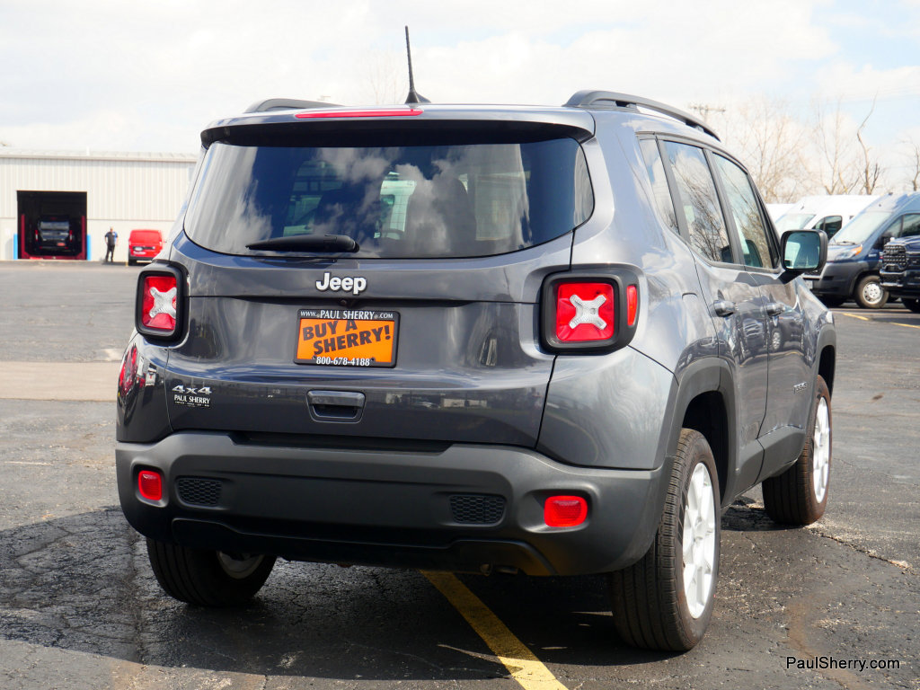 Used 2023 Jeep Renegade Latitude w/ Premium Group AWD/4WD image 10