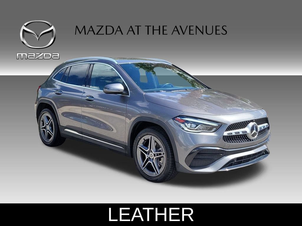 Used 2023 Mercedes-Benz GLA 250 4MATIC w/ AMG Line Exterior image 3