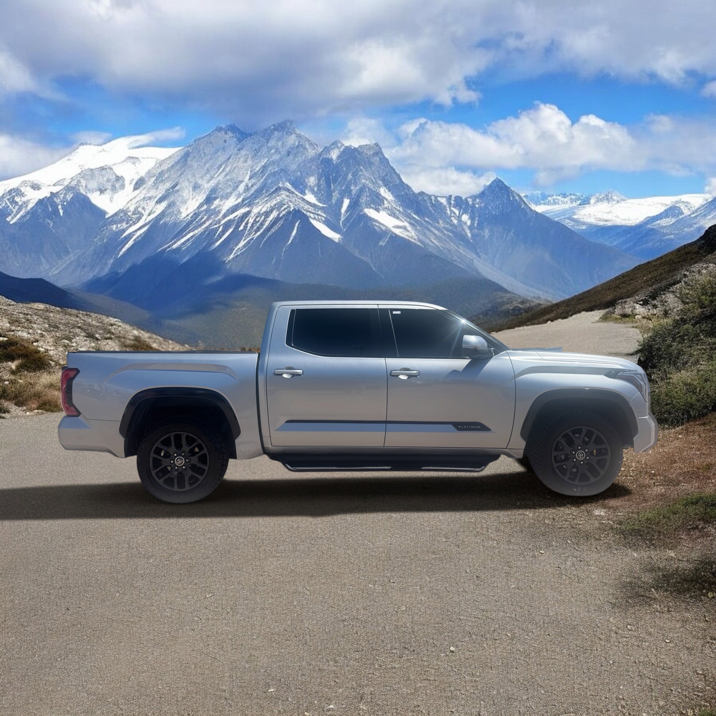 Used 2023 Toyota Tundra Platinum AWD/4WD image 6