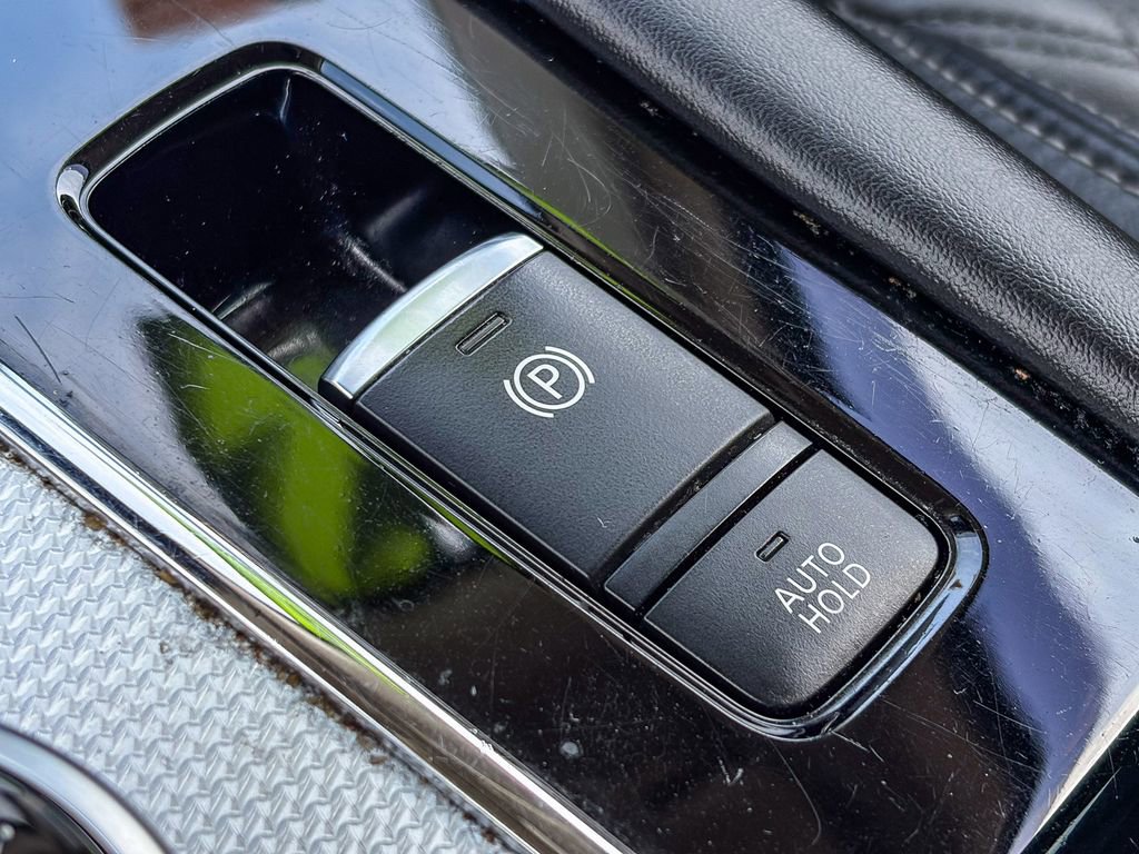 Used 2022 Mitsubishi Outlander SEL image 33