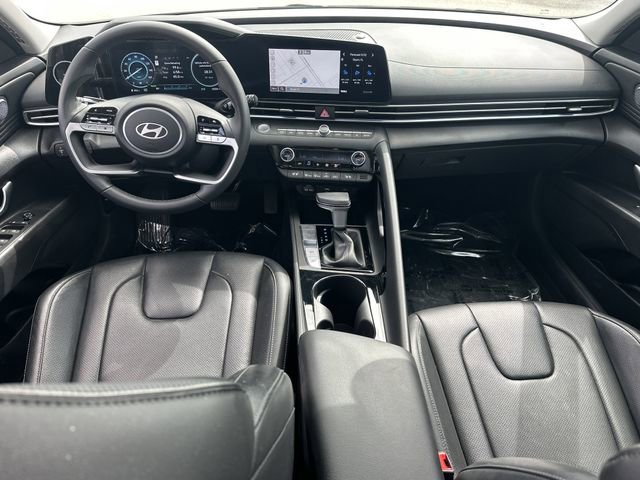 Certified 2024 Hyundai Elantra Limited image 16