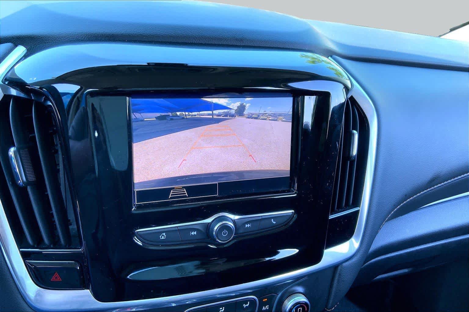 Used 2020 Chevrolet Traverse LS FWD image 27