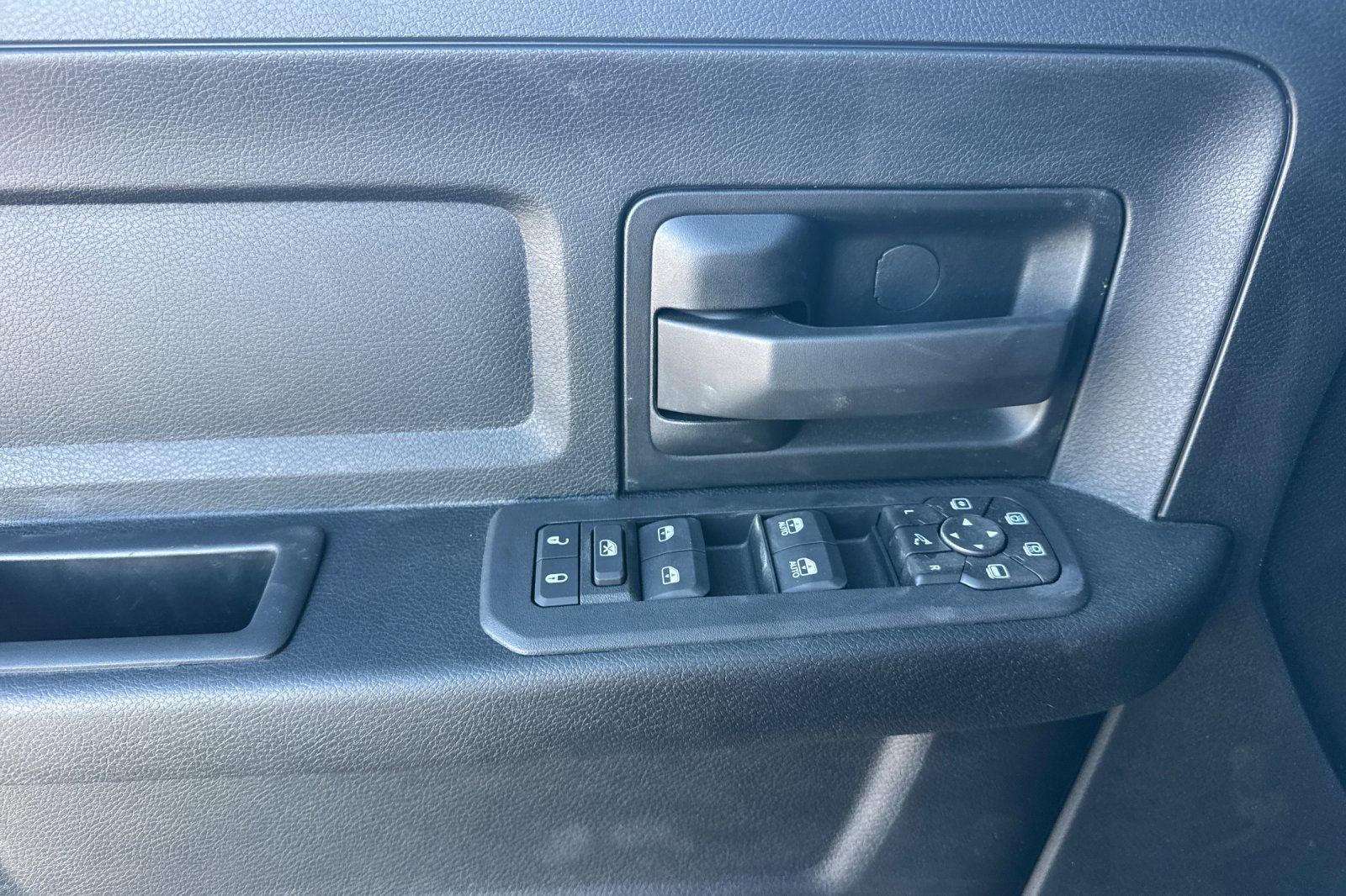 New 2026 RAM 2500 Tradesman AWD/4WD image 10