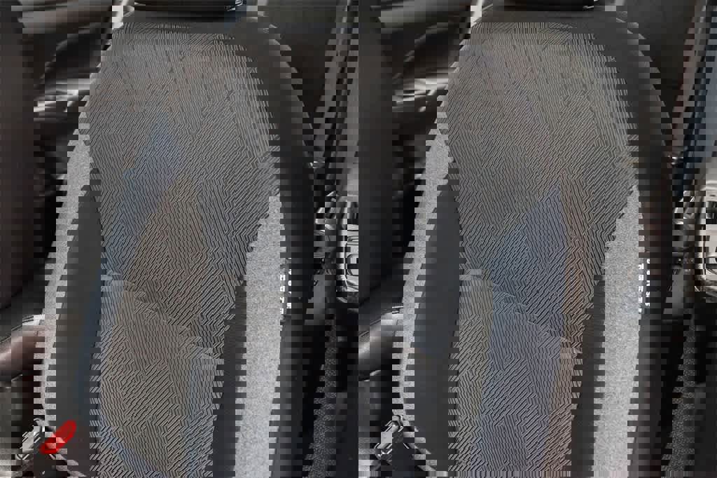 Used 2023 Nissan Versa SV image 25