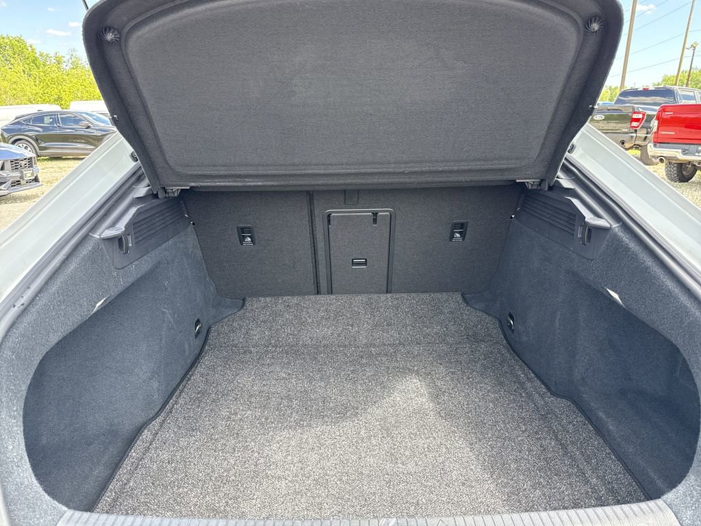 Used 2022 Volkswagen Arteon SE FWD image 25