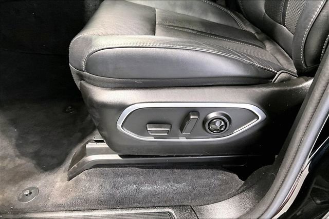 Used 2023 Jeep Wagoneer Series III w/ Premium Group I image 19