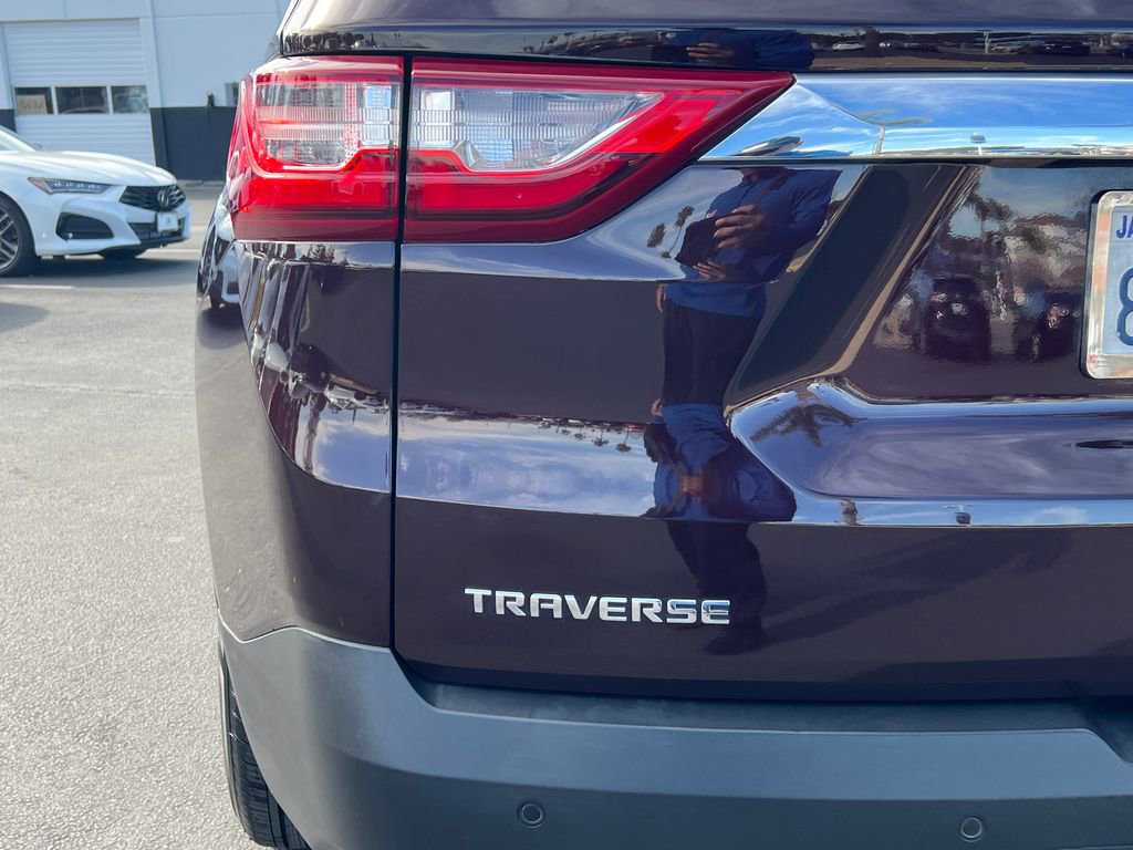 Used 2019 Chevrolet Traverse LT image 11