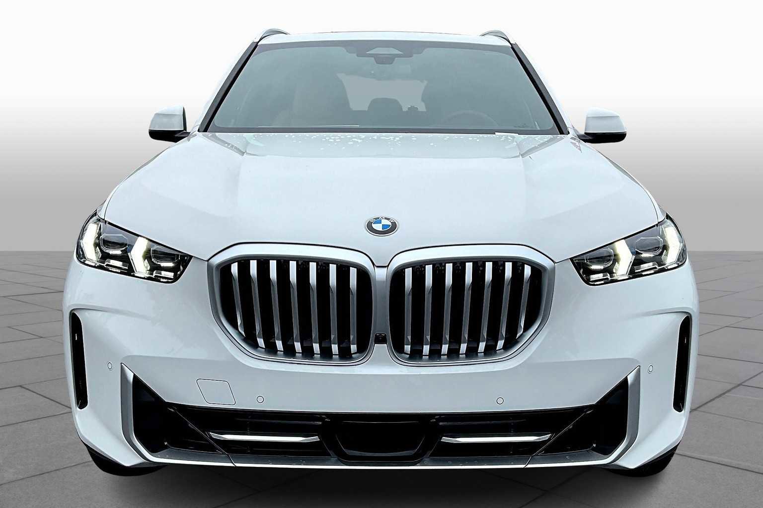 New 2026 BMW X5 xDrive40i w/ Premium Package image 3