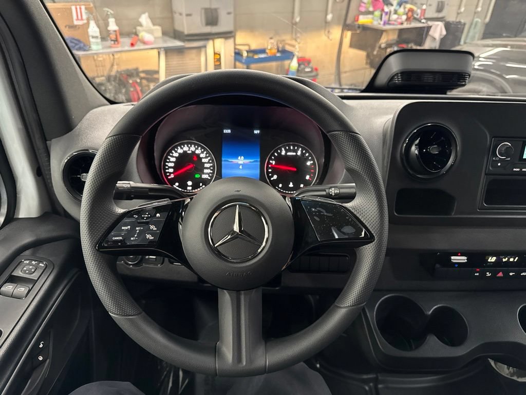 New 2026 Mercedes-Benz Sprinter 2500 image 28
