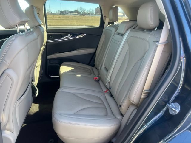 Used 2022 Lincoln Nautilus Reserve w/ Equipment Group 201A AWD/4WD image 12