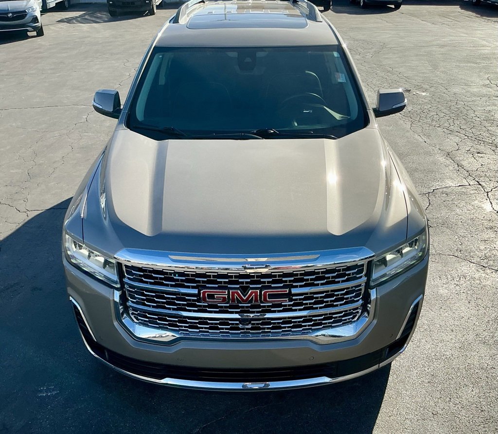 Used 2022 GMC Acadia Denali w/ Denali Ultimate Package image 11