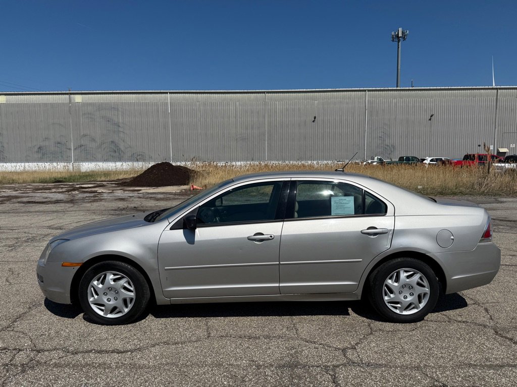 Used 2008 Ford Fusion S image 5