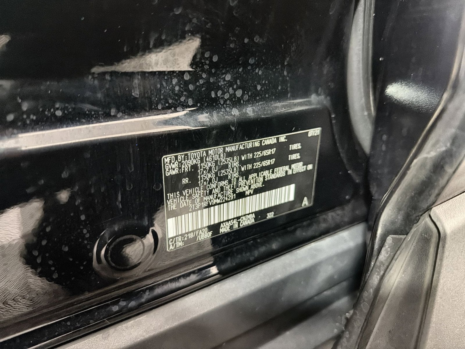 Used 2021 Toyota RAV4 XLE w/ Convenience Package image 27