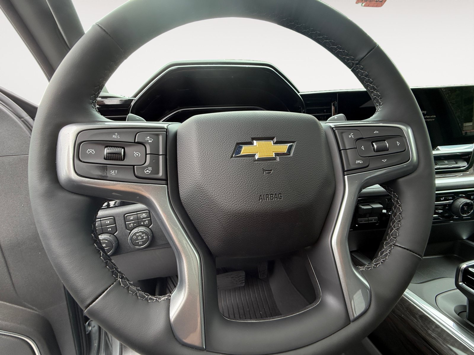 New 2026 Chevrolet Silverado 1500 LTZ AWD/4WD image 11