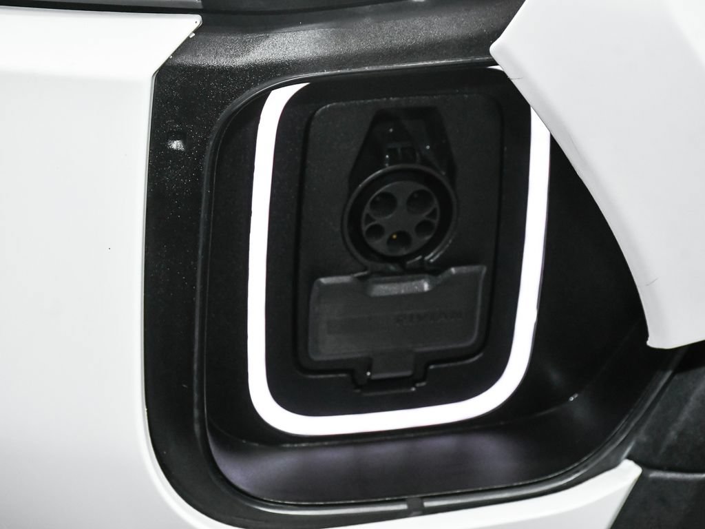 Used 2022 Rivian R1S Launch Edition AWD/4WD image 85